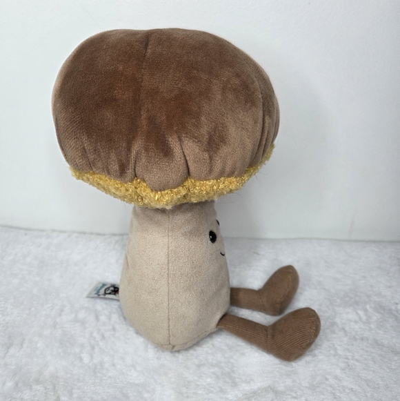 Amuseable Toadstool Mushroom - Picture 2 of 4